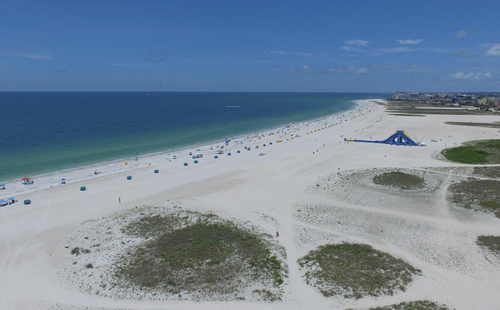 Westwinds Waterfront Resort St. Pete Beach Exterior foto